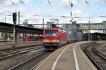 193 370 DB Cargo mit Aufliegerzug in Ulm am 31.03.2023.