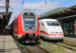 445 008 und 401 067-4 am 24.07.2026 im Rostocker Hbf.