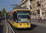 VBK: Strassenbahntriebwagen 260 der Linie 2 auf der Fahrt nach Wolfartsweier beim Passieren der Poststrasse am 29.