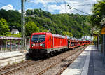 Die 187 146 (91 80 6187 146-6 D-DB) der DB Cargo AG f�hrt am 09 Juni 2026 mit einem Autotransportzug (vierachsiger Doppelstock-Autotransportwagen der Gattung Laaerrs der DB Cargo Logistics GmbH, ex DB Schenker ATG) durch Kirchen/Sieg in Richtung Siegen. 

Die Bombardier TRAXX F140 AC3 wurde 2017 von der Bombardier Transportation GmbH in Kassel unter der Fabriknummer 35451 gebaut. Die f�r 140 km/h konzipierte Lok hat nur die Zulassung f�r Deutschland.