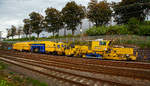   Die Plasser & Theurer Universalstopfmaschine UNIMAT 09-4x4/4S (Kombinierte Gleis- und Weichenstopfmaschine), Schweres Nebenfahrzeug Nr.