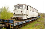 DP 52 / 142 134 auf Flachwagen abgestellt auf Schrottgleis in Wittenberge, 06.05.2017