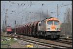 hvle V 330.2 / 250 010-6 mit Sch�ttgut. Gru� an den Tf! (Potsdam Priort 08.04.2010)