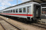 Am Ende des IC 2239(Rostock-Leipzig)lief der 2.Klasse Bimdz mit Aufgenommen am 23.04.2016 im Rostocker Hbf.ab 30.04.2016 f�hrt das IC-Paar 2238/2239 wieder Leipzig-Warnem�nde-Leipzig