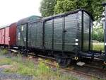 Güterzugbegleitwagen Pwg 14 Nr.121 252 im Eisenbahnmuseum Vienenburg am 18.06.2014.