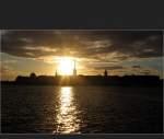 . Abendsonne - Die Altstadt (Gamla Stan) Stockholms bei tiefstehender Sonne (Jonas)