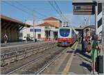 Dies ist NICHT der auf dem Abfahrtsanzeiger angekündigte IC nach Torino P:N, sondern erneut eine FS Treni Turistici Italiani (TTI) Zug, der mich in Civitavecchia überraschte.