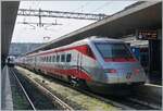 In Roma Termini wartet der FS Trenitalia ETR 485.044 als Frecciargento AV 8863 auf die Abfahrt (08:58) nach Reggio di Calabria (an 15:24) - und wir auf die Rückfahrt nach Hause... 

23. März 2026