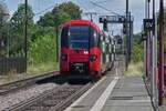 CFL 2204 in neuer Farbgebung auf Testfahrt durch die Haltestelle Lamadelaine. 08.08.2024