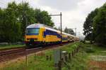 Am 7 Mai 2019 durchfahrt NS 7544 Wijchen.