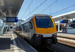 Zwei gekuppelte dreiteilige NS Stadler FLIRT³ (Triebzug 2222 und 2223) der Nederlandse Spoorwegen N.V.