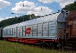 Schiebewandwagen mit vier Radstzen, ohne Trennwandsystem, Gattung Habbiins, eingestellt als 31 81 2743 483-1 A-BB, der Rail Cargo Austria abgestellt am 22.07.2012 in Betzdorf/Sieg.