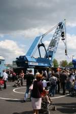 Ein EDK 2000 f�r maximal 200t Gewicht.
