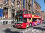 VOLVO Sightseeing Stockbus im Juli 2014 in Amsterdam gesehen.