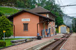 Der Schweizer Grenzbahnhof Camedo der FART - Ferrovie autolinee regionali ticinesi hier am 02 August 2019.