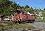 150 Jahre Tösstalbahn.

Auch die Neue beim DVZO namens 'Sara', Ee 3/3 18815 hat nun Feierabend und bewegt sich in die Abstellung. Bauma, September 2025.