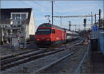 Der Messzug mit Re 460 014 'Val de Trient' in Mittelh�usern. Januar 2026.