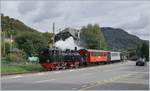 Die Blonay-Chamby G 2x 2/2 105 erreicht mit ihrem Dampfzug Blonay.