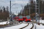 SZU: Ab Zrich HB verkehren die Zge der SZU als S 4 nach Langnau Gattikon und Sihlwald sowie als S 10 auf den Uetliberg.