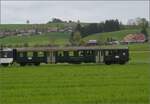 Rundfahrt vom Bodensee durchs Emmental mit 23 058 und Ae 4/7 11022.

Leichtstahlwagen AB4� 3750 in der gemischtklassigen Version SBB, heute Eurovapor geh�rend und mit der NVr-Nummer 55 85 38-33 039-7 CH-EV versehen. Der Wagen ist der einzige von dreien bei Eurovapor, den nach einem Auffahrunfall durch die SBB gerettet und wieder instand gesetzt werden konnte. Brand bei Rohrbach, April 2023. 	