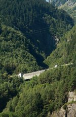 Die Gotthardbahn mit Brücke, aber ausnahmsweise einmal ohne Zug (12.09.2016).