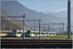 Über die SBB Gleise ein Blick ins TPC Dépôt En Châlet bei Aigle mit den neuen ABe 4/8 und dem Beh 2/6 als Vergleich.