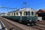 Triebwagen EBT 201 schiebt ein Extrazug aus Burgdorf aus nach Konolfingen am 17 Mai 2025 während das Spektakel  150 Jahre Emmentalbahn .