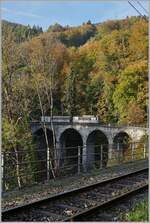  La DER de la Saison!  (Saisonabschlussfeier der Blonay-Chamby Bahn 2022) - Der als LLB ABFeh 2/4 10 angeschriebene BCFeh 4/4 der Blonay-Chamby Bahn fährt mit passenden LLB Wagen über den