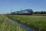 SBBCI 193 535 schlept ein Containerzug nach Italien durch Valburg CUP am 30 Mai 2026.