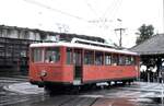 Rigi-Bahn Nr.1 in Vitznau am 28.08.1999. Bhe 2/4 Nr.1 Inbetriebnahme 1937, LüP 15,40m Vmax 19km/h.