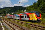 Zwei fast fabrikneue fünfteilige Niederflur-Elektrotriebwagen vom Typ Alstom CORADIA Continental 2 (XCC MHX) der HLB (Hessische Landesbahn GmbH) sind am 07 Juni 2024 beim Bahnhof Dillenburg