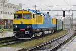 Kyklop T499 0002 treft am 23 September 2017 mit ein Sonderzug in Ostrava hl.n. ein. In 1975 bestellten die CSD bei CKD in Prag zwei Prototypen fr eine 140 km/h schnelle Streckendiesellokomotive. Schwierigheiten mit der Dieselmotor des Loks und die verschobene Prioritten auf die Elektrifizierung machten die beide Prototypen veraltet und eine Serienbau unterblieb. Die T479 0001 wurde in ein Feuer zerstrt, aber Eisenbahnliebhaber haben die 0002 betriebsfhig restauriert. Sie ist heute Eigentum des Eisenbahnmuseums in Luzna und wird regelmssig fr Sonderzge einbgesetzt.